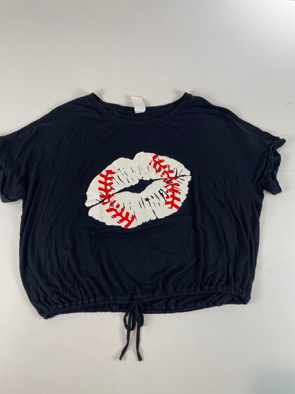 Black Baseball Stitch Lips Graphic Jersey Knit Top Size XXL Fan Gear